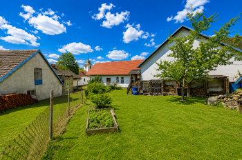 Prodej domu 231 m², Popovice