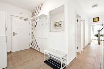 Předsíň - Prodej bytu 4+kk v osobním vlastnictví 104 m², Praha 8 - Karlín
