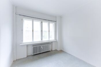 Prodej bytu 1+kk v osobním vlastnictví 29 m², Praha 7 - Holešovice