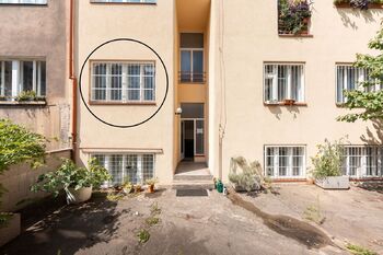 Prodej bytu 1+kk v osobním vlastnictví 29 m², Praha 7 - Holešovice