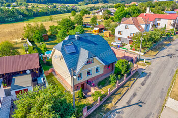 Prodej domu 176 m², Provodov