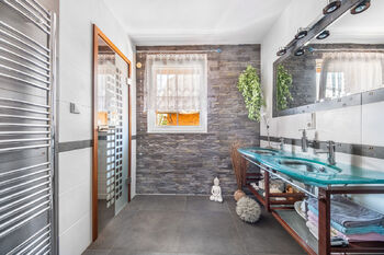 Prodej domu 176 m², Provodov