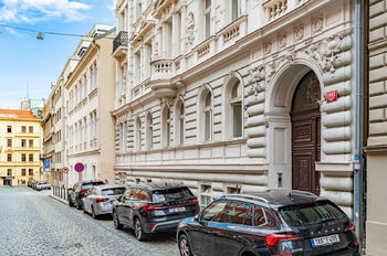 Prodej bytu 1+kk v osobním vlastnictví 22 m², Praha 1 - Nové Město