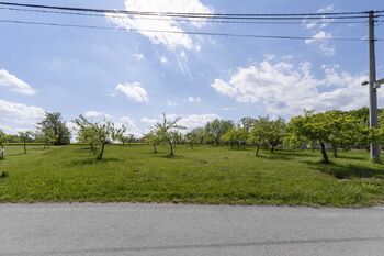 Prodej pozemku 2193 m², Stará Ves nad Ondřejnicí