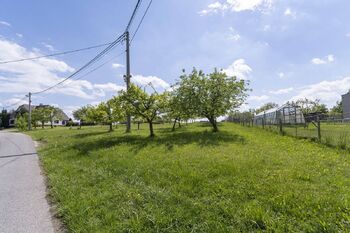 Prodej pozemku 2193 m², Stará Ves nad Ondřejnicí