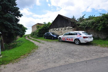 Prodej pozemku 4139 m², Ploskovice