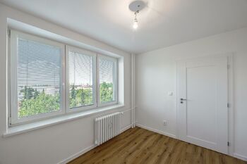 +420 739 604 767 I www.vaclavadamcik.cz I vaclav.adamcik@re-max.cz I pronájem bytu Varenská - Pronájem bytu 3+1 v osobním vlastnictví 65 m², Ostrava