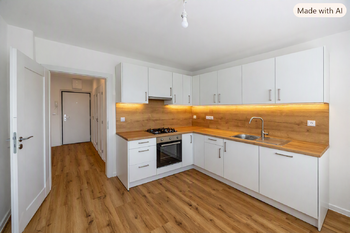 +420 739 604 767 I www.vaclavadamcik.cz I vaclav.adamcik@re-max.cz I pronájem bytu Varenská - Pronájem bytu 3+1 v osobním vlastnictví 65 m², Ostrava