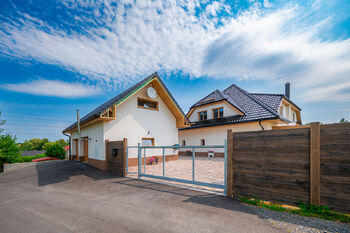 Prodej domu 350 m², Staré Město