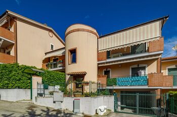 Prodej bytu 3+kk v osobním vlastnictví 83 m², Silvi