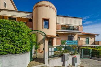 Prodej bytu 3+kk v osobním vlastnictví 83 m², Silvi