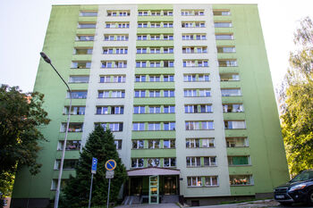 +420 739 604 767 I www.vaclavadamcik.cz I vaclav.adamcik@re-max.cz I prodej bytu 2+1, Ivana Sekaniny, Poruba - Prodej bytu 2+1 v družstevním vlastnictví 59 m², Ostrava