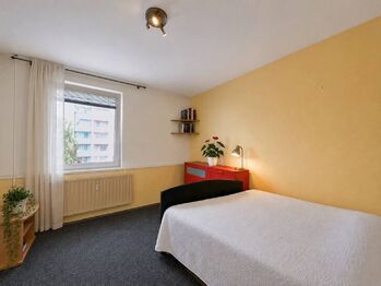 Pokoj - Prodej bytu 3+1 v osobním vlastnictví 71 m², České Budějovice