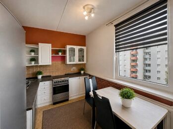 Kuchyně - Prodej bytu 3+1 v osobním vlastnictví 71 m², České Budějovice