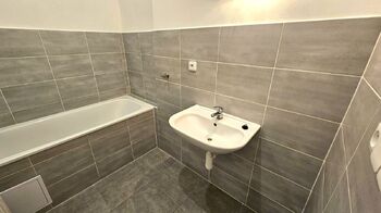 Pronájem bytu 1+kk v osobním vlastnictví 37 m², Praha 6 - Bubeneč