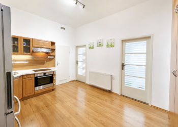 Pronájem bytu 2+kk v osobním vlastnictví 52 m², Praha 10 - Vršovice