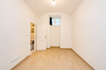 Prodej bytu 1+kk v osobním vlastnictví 24 m², Praha 2 - Vinohrady