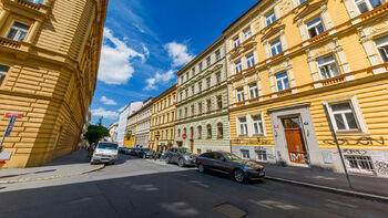 Prodej bytu 1+kk v osobním vlastnictví 24 m², Praha 2 - Vinohrady