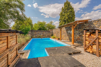 Prodej domu 230 m², Zbůch