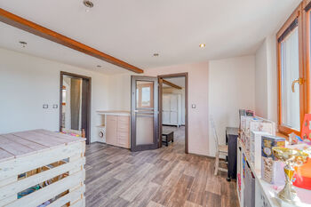 Prodej domu 230 m², Zbůch