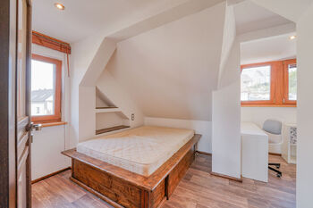 Prodej domu 230 m², Zbůch