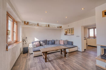 Prodej domu 230 m², Zbůch