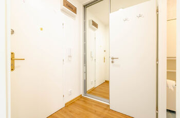 Prodej bytu 1+kk v osobním vlastnictví 28 m², Praha 4 - Chodov