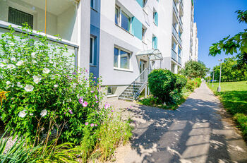 Prodej bytu 1+kk v osobním vlastnictví 28 m², Praha 4 - Chodov