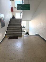 Pronájem kancelářských prostor 400 m², Velké Meziříčí
