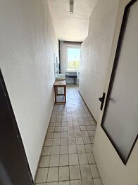 Pronájem kancelářských prostor 400 m², Velké Meziříčí