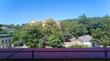 Pronájem kancelářských prostor 319 m², Praha 5 - Smíchov