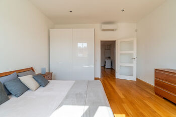 Pronájem bytu 4+kk v osobním vlastnictví 123 m², Praha 2 - Vinohrady