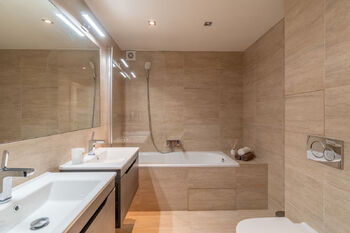 Pronájem bytu 4+kk v osobním vlastnictví 123 m², Praha 2 - Vinohrady