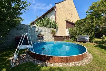 bazén - Prodej domu 50 m², Řepín