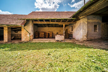 atrium foto 3 - Prodej domu 124 m², Lomnice