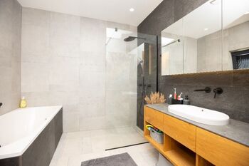 Prodej domu 246 m², Praha 5 - Slivenec