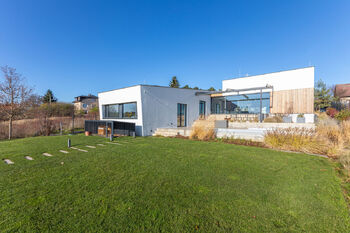Prodej domu 246 m², Praha 5 - Slivenec