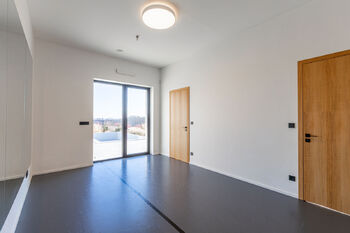 Prodej domu 246 m², Praha 5 - Slivenec