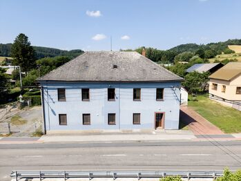 Prodej obchodních prostor, Bratrušov