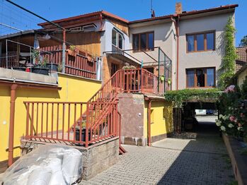 Prodej nájemního (činžovního) domu 612 m², Dolní Bukovsko