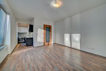 Pronájem bytu 1+kk v osobním vlastnictví 32 m², Kolín