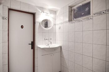 Prodej vinného sklepa 35 m², Tvrdonice