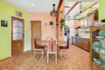 2NP - jídelní část - Prodej domu 234 m², Lomnice nad Popelkou