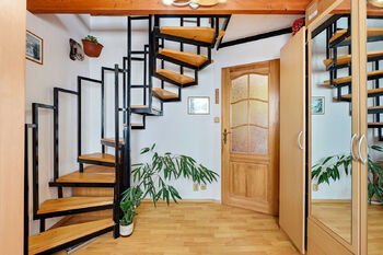 2NP - ložnice s patrem na spaní - Prodej domu 234 m², Lomnice nad Popelkou