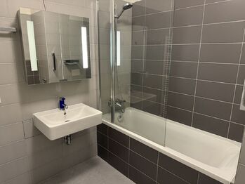 Prodej bytu 2+kk v osobním vlastnictví 60 m², Praha 5 - Hlubočepy