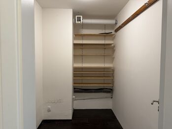 Prodej bytu 2+kk v osobním vlastnictví 60 m², Praha 5 - Hlubočepy