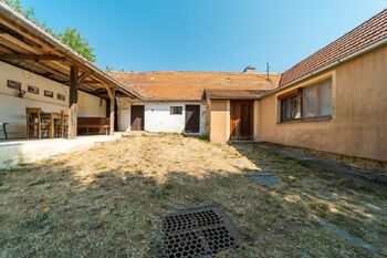 Prodej domu 80 m², Oslnovice