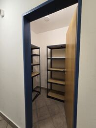 komora - Pronájem bytu 3+kk v osobním vlastnictví 68 m², Říčany