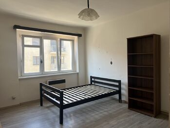 Pronájem bytu 1+kk v osobním vlastnictví 30 m², Praha 9 - Vysočany