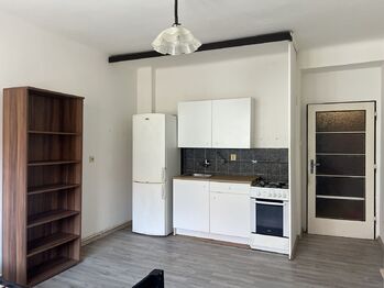 Pronájem bytu 1+kk v osobním vlastnictví 30 m², Praha 9 - Vysočany